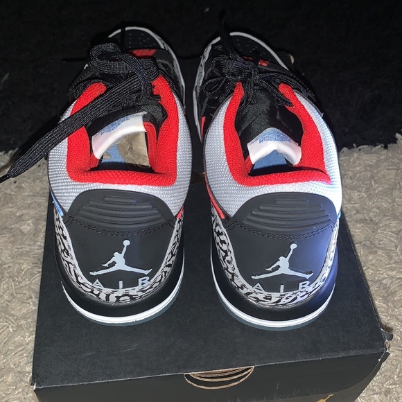 Air Jordan Legacy 312 low, unisex, size 6 - Picture 3 of 6